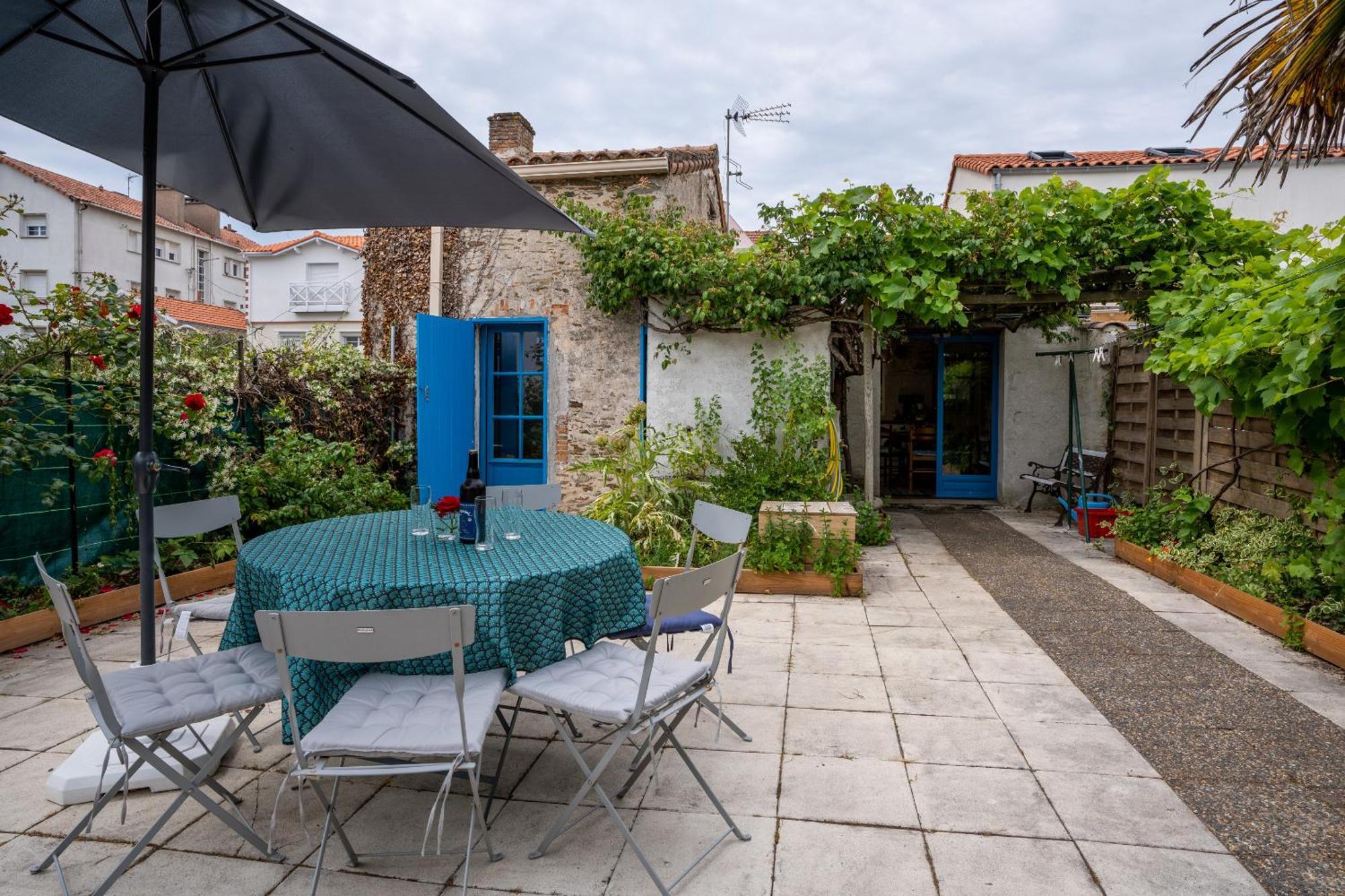 maison tartifume Pornic Extérieur photo